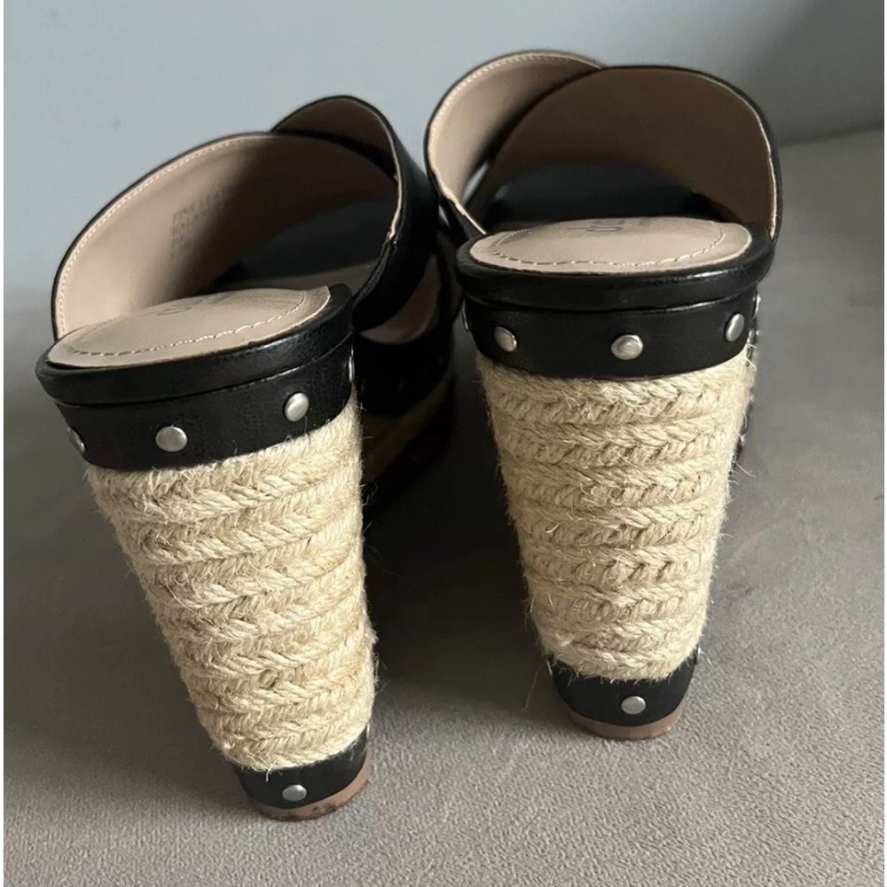 Charles by charles David Black Wedge Sandals - Picture 3 of 4